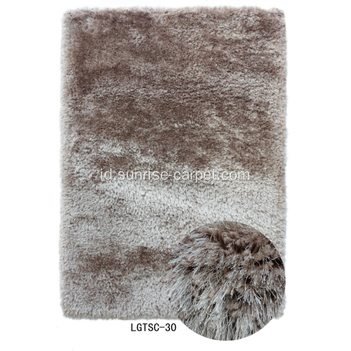 Benang elastis tipis dengan karpet shaggy 150D